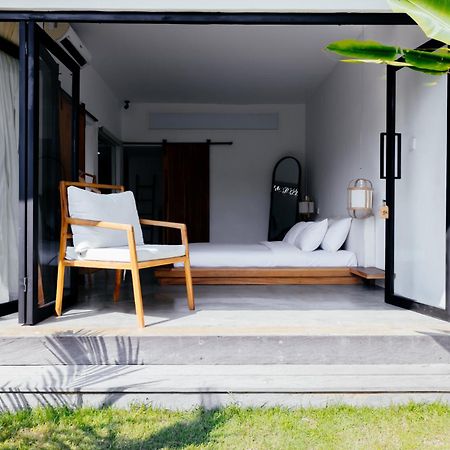 Hola Lofts Villa Uluwatu Eksteriør bilde